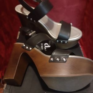 A.N.A. Block heels sz 10